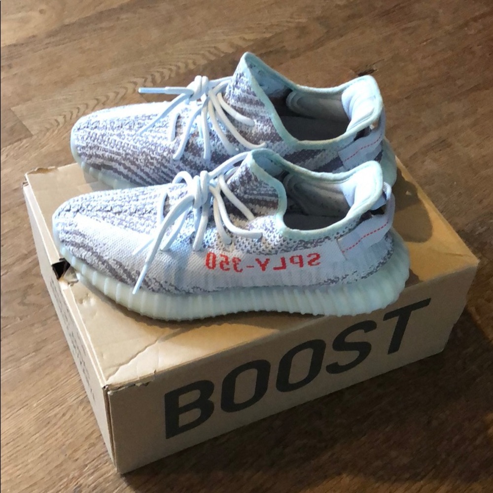 Yeezy blue tints